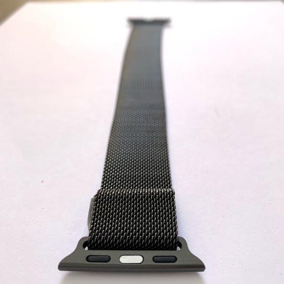 Apple Watch Milanese Loop Band - Graphite - Picture 2 of 14